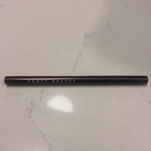 Fenty Beauty Chrome Catch’r Arcane Limited Edition Eye Liner